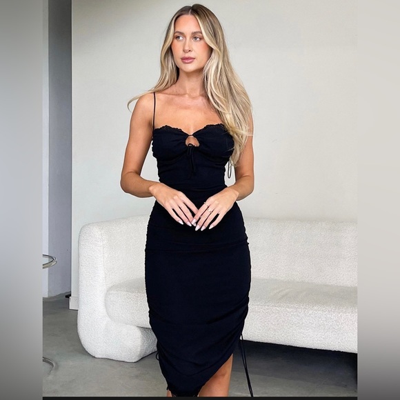 Black Ruched Dress - Picture 4 of 5